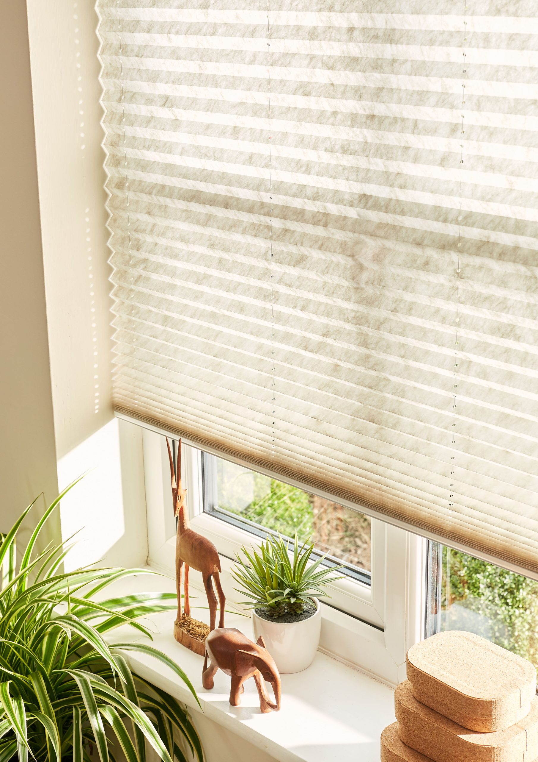 Pleated Restore Natural 31981