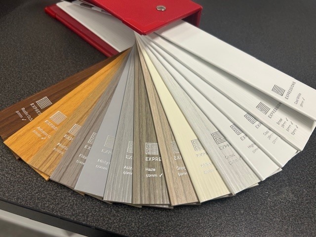 Venetian blind colour options
